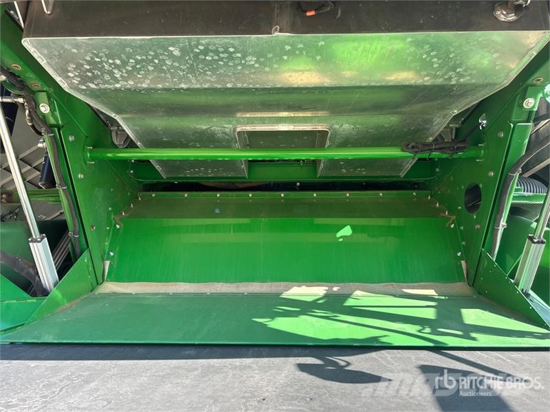 John Deere X91000 4x4 Signature Edition Combine Harvester حصادات