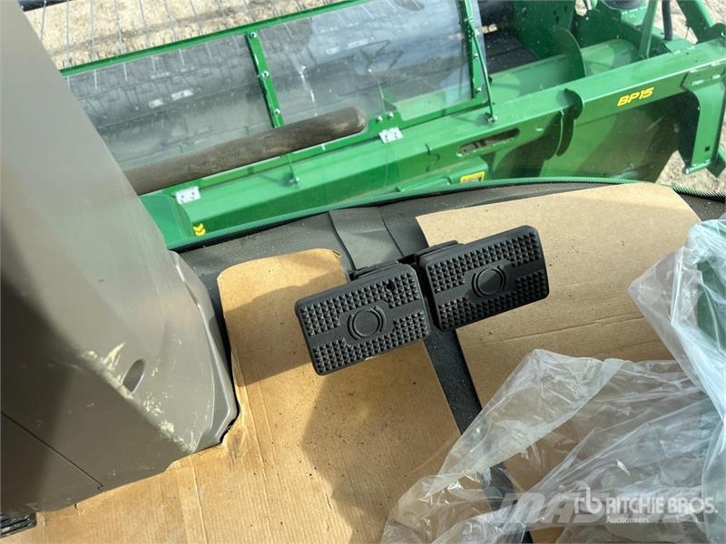 John Deere X91000 4x4 Signature Edition Combine Harvester حصادات