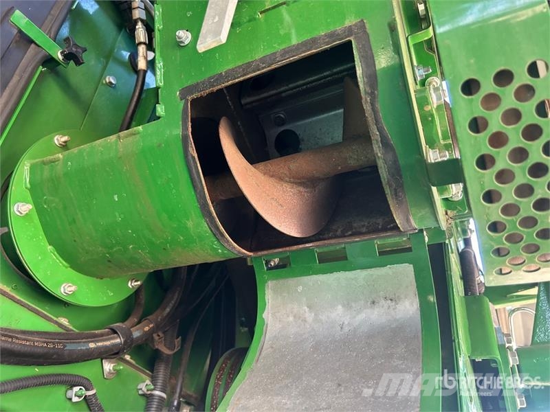 John Deere X91000 4x4 Signature Edition Combine Harvester حصادات