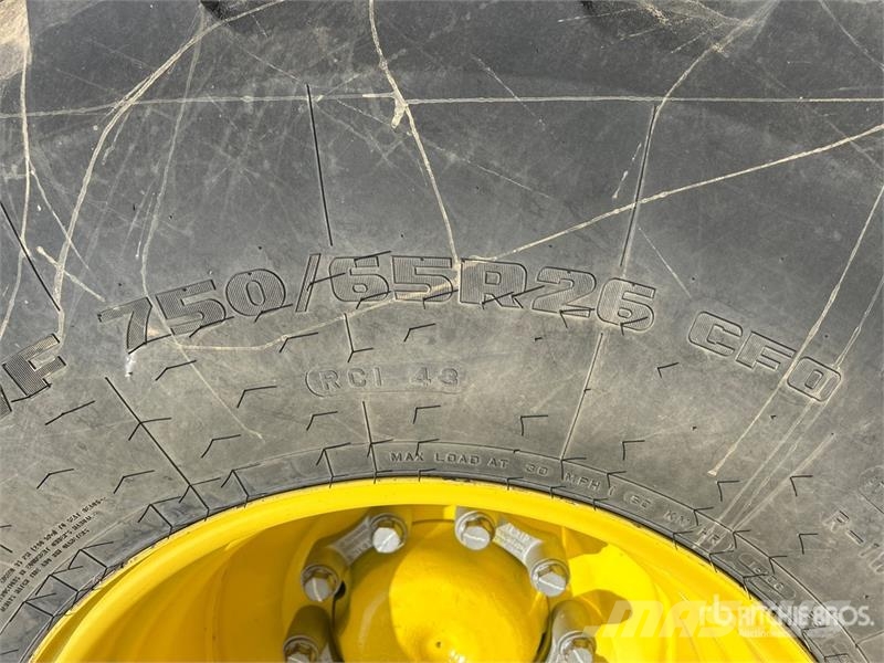 John Deere X91000 4x4 Signature Edition Combine Harvester حصادات