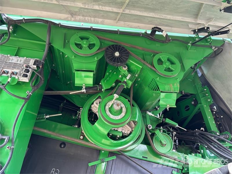 John Deere X91000 Signature Edition Combine Harvester Mietitrebbiatrici