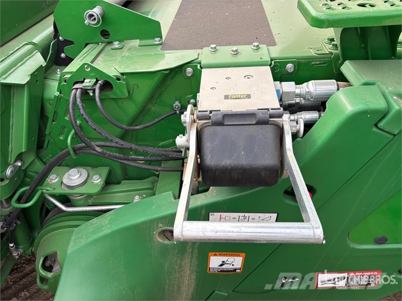 John Deere X91000 Signature Edition Combine Harvester Derliaus nuėmimo kombainai