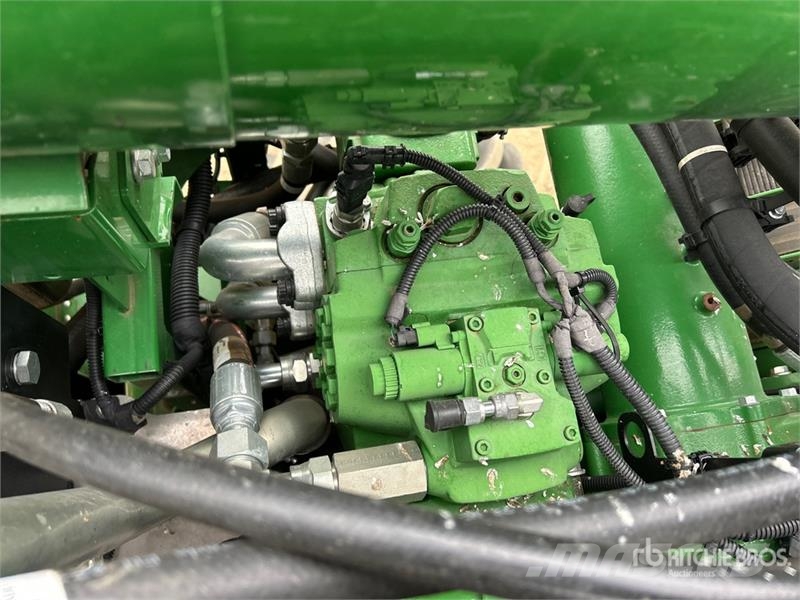 John Deere X91000 Signature Edition Combine Harvester 聯合收穫機
