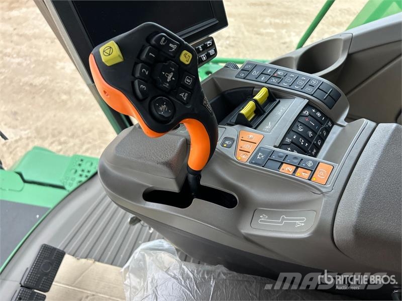 John Deere X91000 Signature Edition Combine Harvester 聯合收穫機