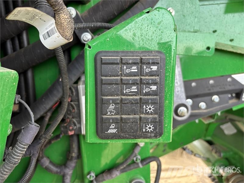 John Deere X91000 Signature Edition Combine Harvester Derliaus nuėmimo kombainai