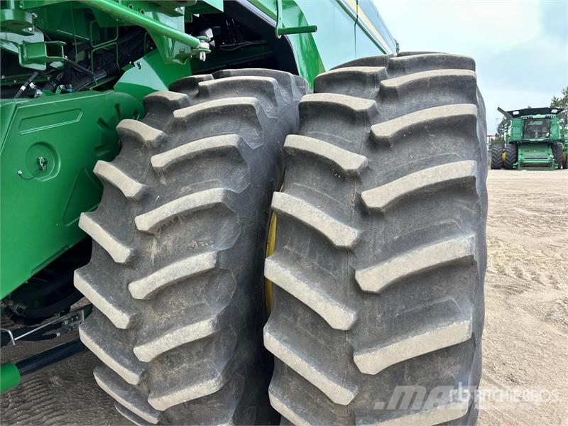John Deere X91000 Signature Edition Combine Harvester 聯合收穫機