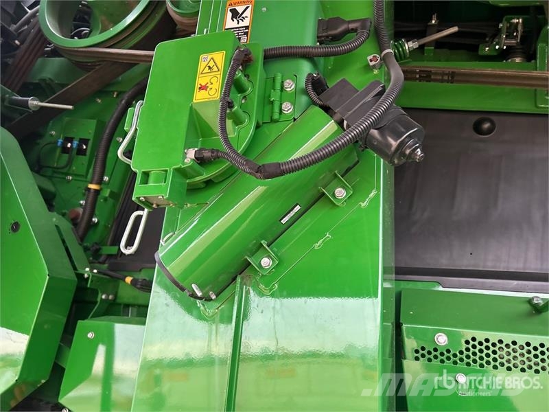 John Deere X91000 Signature Edition Combine Harvester 聯合收穫機