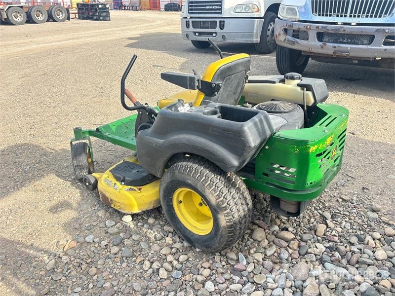 John Deere Z425 48C Zero-Turn Lawn Mower Reitermäher