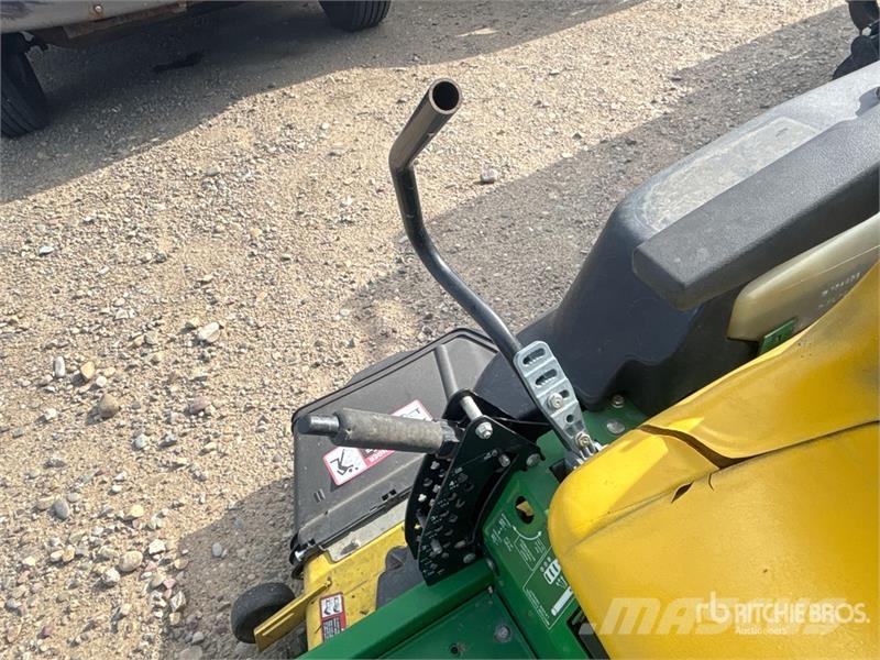 John Deere Z425 48C Zero-Turn Lawn Mower Reitermäher