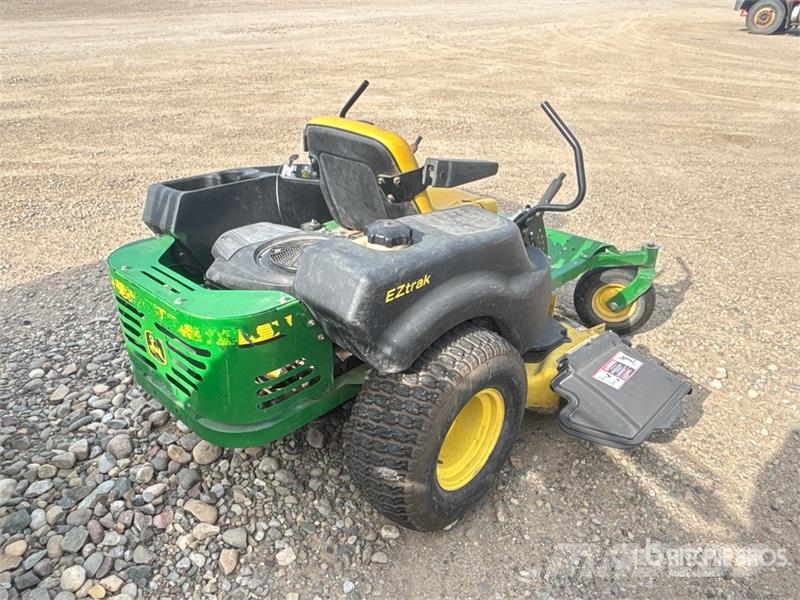 John Deere Z425 48C Zero-Turn Lawn Mower Reitermäher