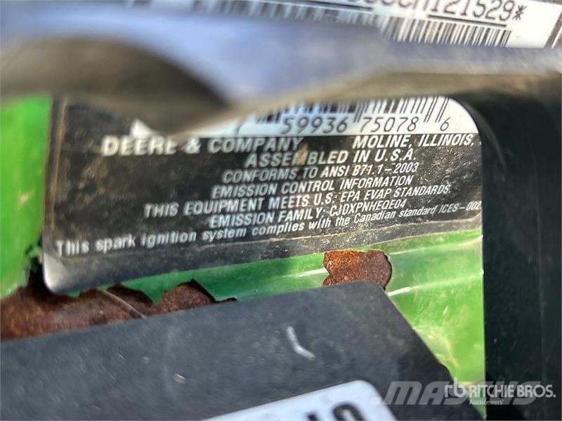 John Deere Z445 EZ Trak Zero-Turn Lawn Mower ركوب الحشائش