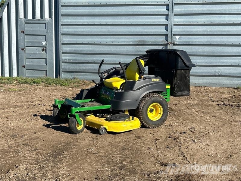 John Deere Z445 EZ Trak Zero-Turn Lawn Mower ركوب الحشائش