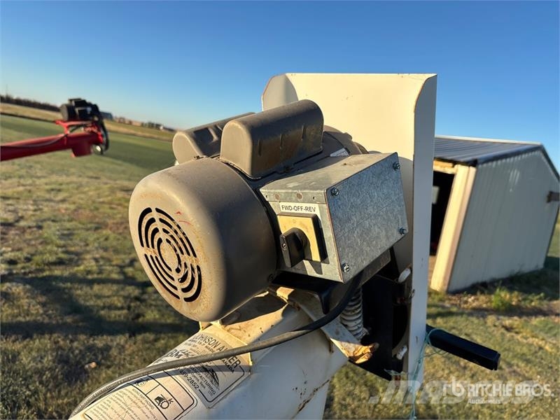 Johnson TX-7 7 in x 12 ft Grain Auger Transportbånd