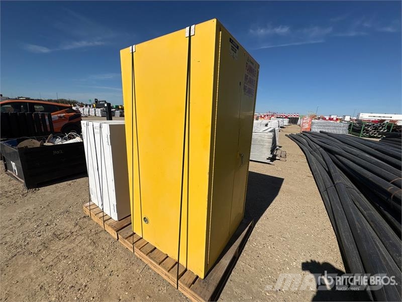  Justrite 6560P Flammable Liquid Storage Cabinet Andre komponenter