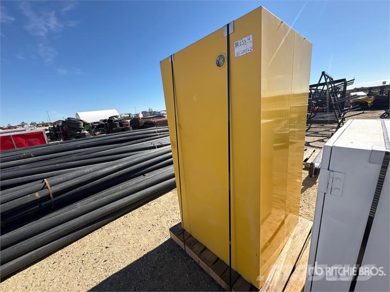  Justrite 6560P Flammable Liquid Storage Cabinet Andre komponenter