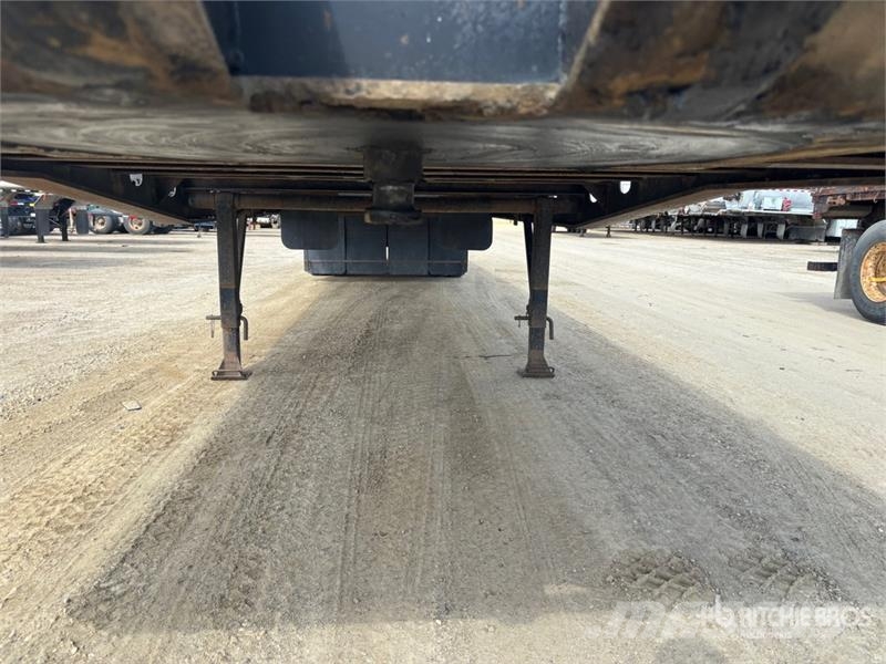 K-Line 49 ft Tri/A Flatbed Oilfield Trailer 가공 장비