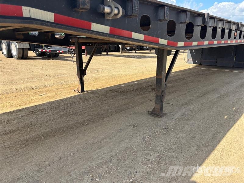 K-Line 49 ft Tri/A Flatbed Oilfield Trailer 가공 장비