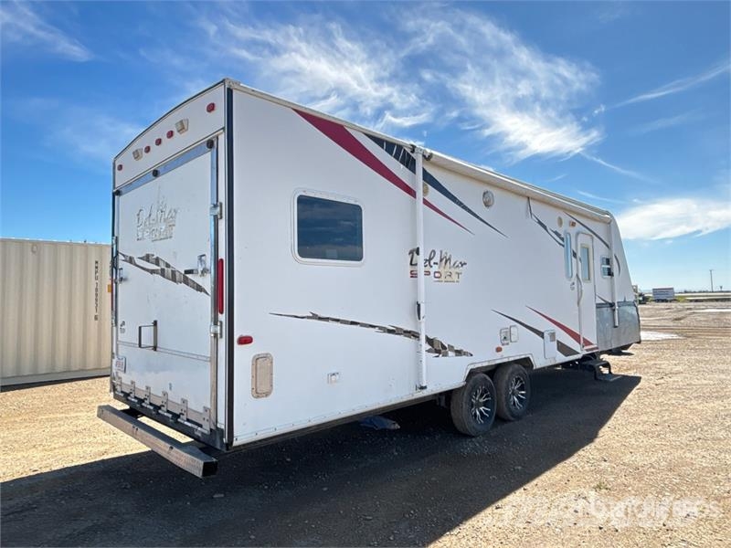  Kaddy Kruiser Del-Mar sports 29 ft T/A Toy Hauler  مقطورات أخرى