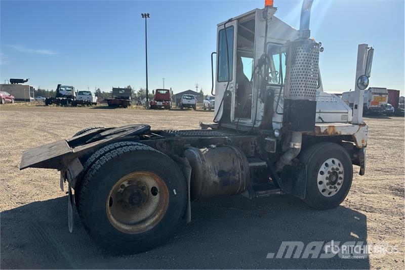 Kalmar 4x2 Spotter Truck 터미널 트랙터