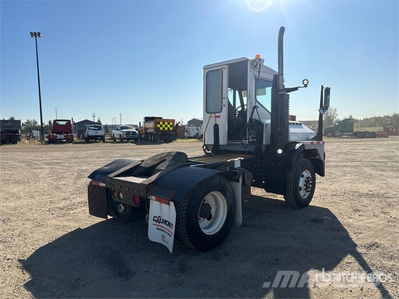 Kalmar T2 4x2 Spotter Truck Vučna vozila