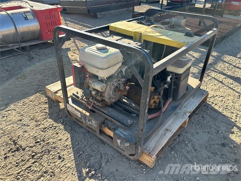 Kärcher Pressure Washer Mašine za pranje pod niskim pritiskom