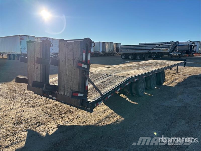 Kaufman 35 ft Tri/A Equipment Trailer Járműszállító pótkocsik