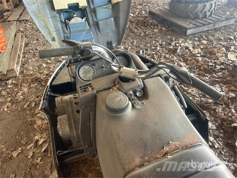 Kawasaki Snowmobile Snežne sani