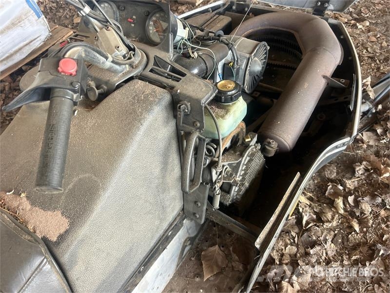 Kawasaki Snowmobile Snežne sani