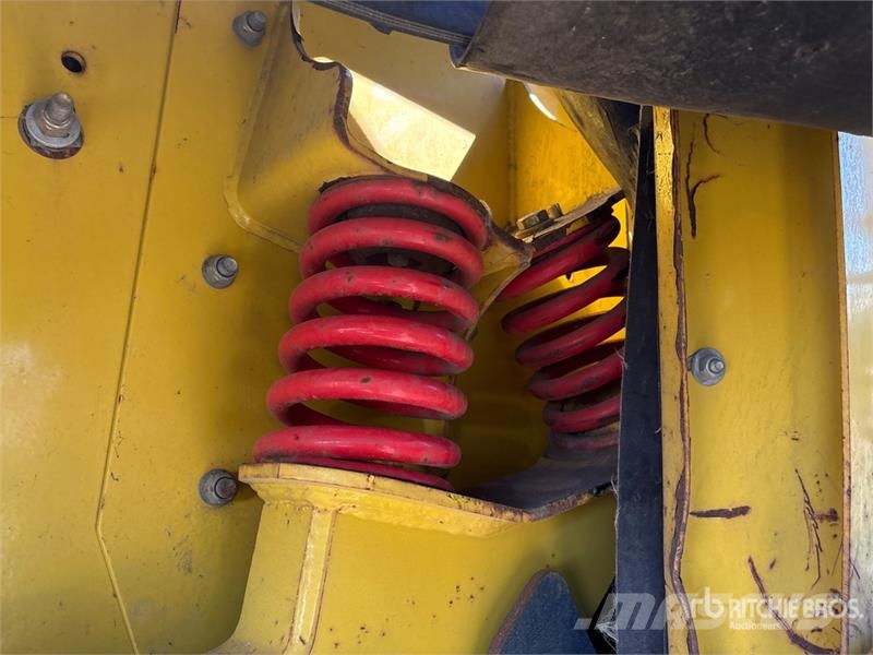 Keestrack K4 Novum Tracked Screen Plant Sieb- und Brechanlagen
