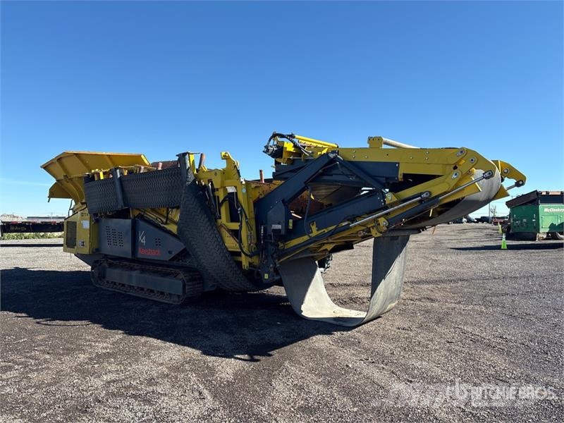 Keestrack K4 Novum Tracked Screen Plant Sieb- und Brechanlagen
