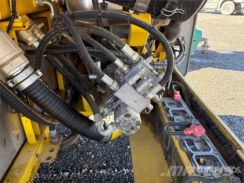 Keestrack K4 Novum Tracked Screen Plant Sieb- und Brechanlagen