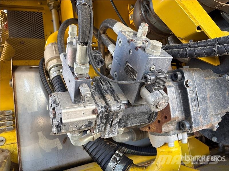 Keestrack K4 Novum Tracked Screen Plant Sieb- und Brechanlagen