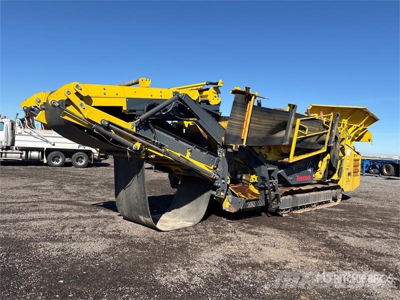 Keestrack K4 Novum Tracked Screen Plant Sieb- und Brechanlagen