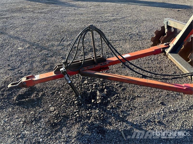 Kello-Bilt 210 زحافات ساحقة