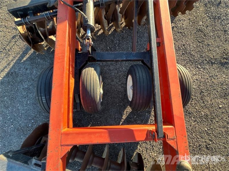 Kello-Bilt 210 زحافات ساحقة