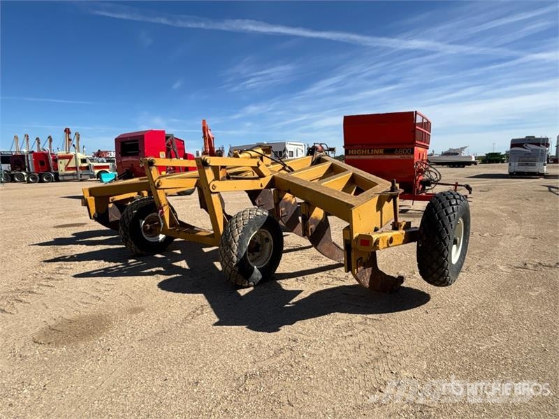 Kello-Bilt 5000 18 ft 6 Shank Subsoiler Alte masini si accesorii de cultivat