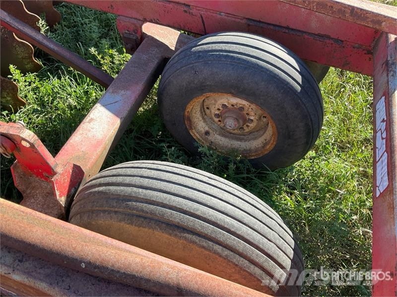 Kellough Bros 210 14 ft Offset Disc Tanjirače
