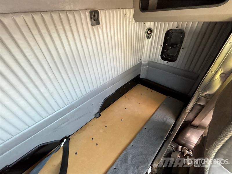  Kenworh T800 وحدات الجر
