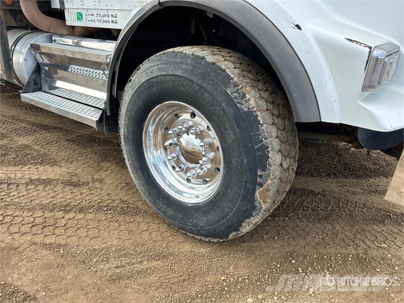 Kenworth 200 C-5 7000 kg Knuckle Boom on Kenworth T800 8x6 Crane trucks