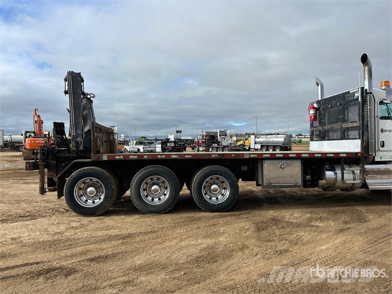 Kenworth 200 C-5 7000 kg Knuckle Boom on Kenworth T800 8x6 Crane trucks