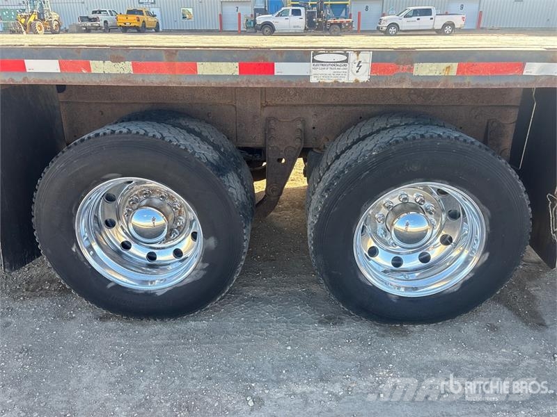 Kenworth 2892C Straight Boom on Kenworth T800 6x4 Sleeper B Camiones grúa