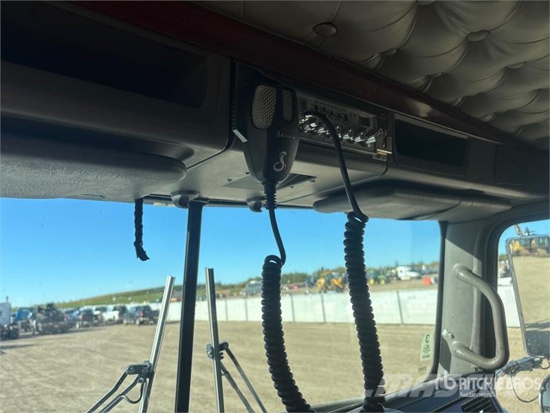 Kenworth 2892C Straight Boom on Kenworth T800 6x4 Sleeper B Camiones grúa