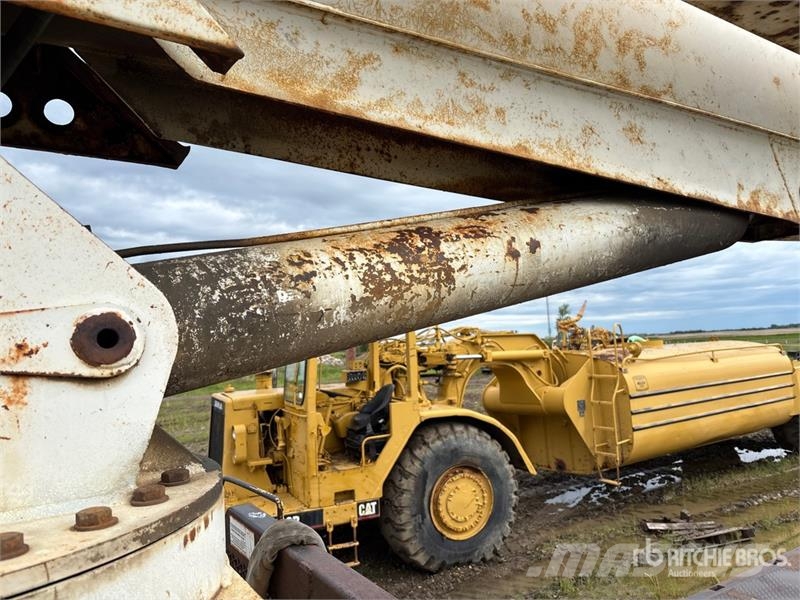 Kenworth 600A 12.5 ton Straight Boom on Kenworth T-800 6x4 Crane trucks