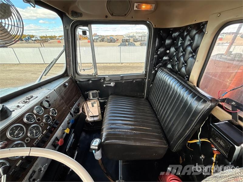 Kenworth 6x4 Self-Loading Log Truck Puuautot