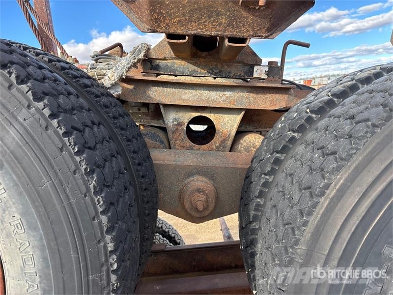 Kenworth 6x4 Self-Loading Log Truck Puuautot