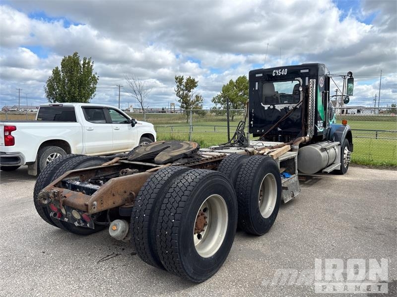 Kenworth 6x4 T/A Day Cab Truck Tractor Sattelzugmaschinen