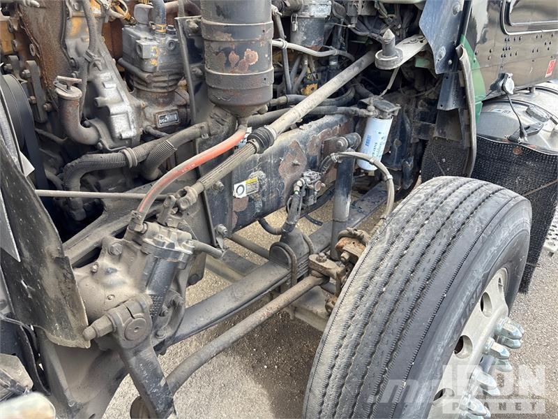 Kenworth 6x4 T/A Day Cab Truck Tractor Sattelzugmaschinen