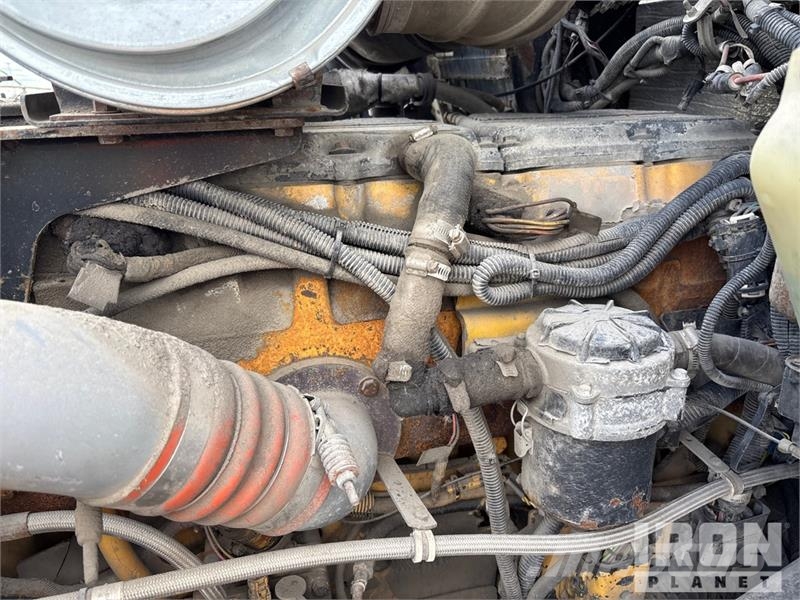 Kenworth 6x4 T/A Day Cab Truck Tractor Sattelzugmaschinen