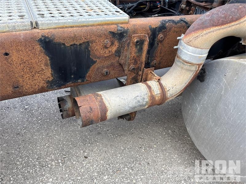 Kenworth 6x4 T/A Day Cab Truck Tractor Sattelzugmaschinen