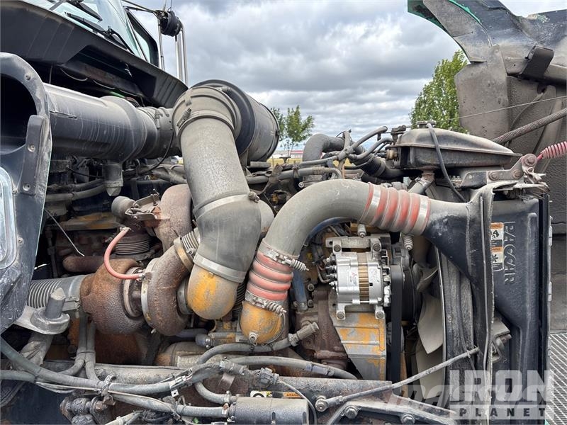 Kenworth 6x4 T/A Day Cab Truck Tractor Sattelzugmaschinen